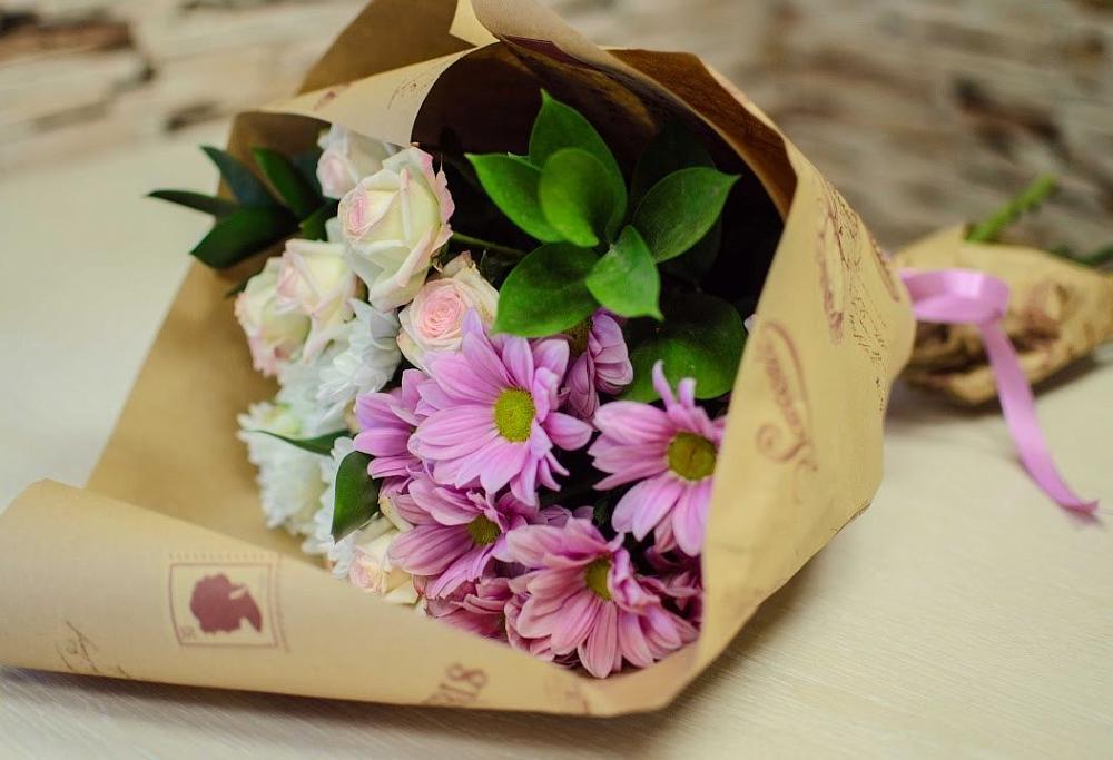 Букет цветов из: Розы и Хризантемы в Янауле