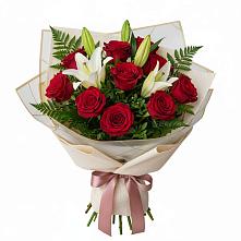 Букет цветов из:  Лилии и Розы в Янауле