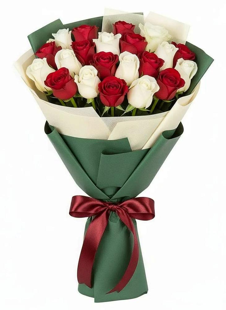 Букет Микс из красных и белых роз в Янауле