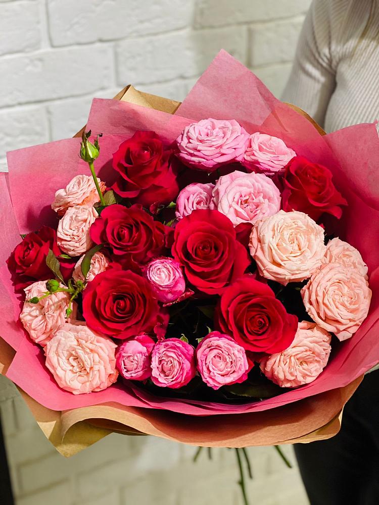 Букет цветов из: Розы в Янауле